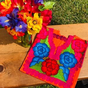 Clothes & Accesories HandiCrafts from Chiapas!!